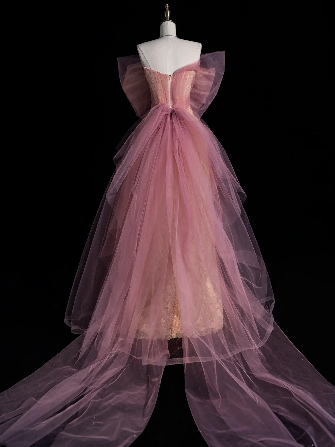 Retro-Etuikleid mit herzförmigem Ausschnitt, rosa Spitze und Tüll mit Schleife, ideal für Partys, Abschlussbälle und festliche Anlässe. N958