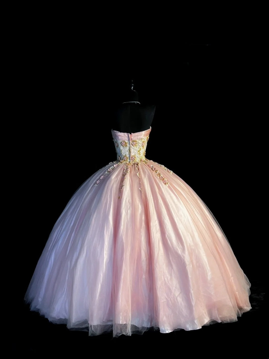 Robe de bal rose bustier sans manches avec application en tulle, longue, idéale pour une quinceañera, un anniversaire de 15 ou 16 ans (N977)