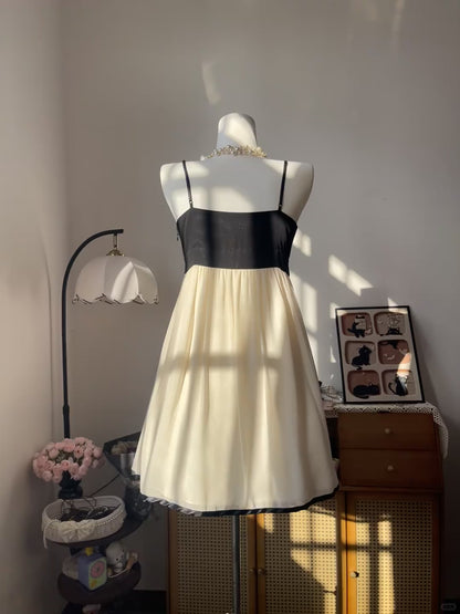 Vintage A Line Spaghetti Strap Champagne Black Chiffon 17Th Birthday Homecoming Dress Graduation Outfit RB6785
