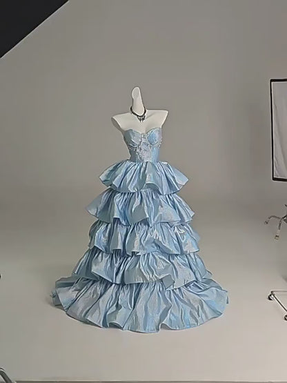 Prinzessinnen-Ballkleid mit herzförmigem Ausschnitt, blauem Stufenoberteil, Inspiration für lange Partykleider, Abendkleider zum 20. Geburtstag AB2250