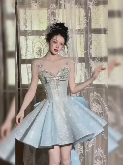 Robe de bal à paillettes bleues décolletées en cœur, courte, idéale pour un 16e anniversaire, une soirée de retrouvailles ou un cocktail (AB2242)