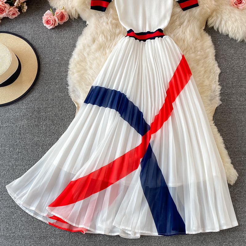 Stilvolles A-Linien-Strick-Patchworkkleid RF0338