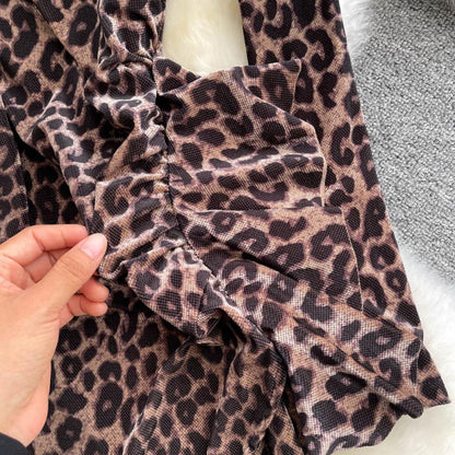 Robe élégante à manches longues et imprimé léopard RF0319