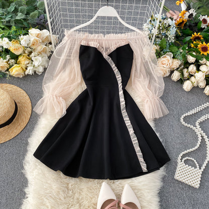 Süßes schwarzes kurzes Kleid Langarmkleid RF0304