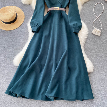 Robe à manches longues en velours côtelé bleu Robe mode bleue RF0296