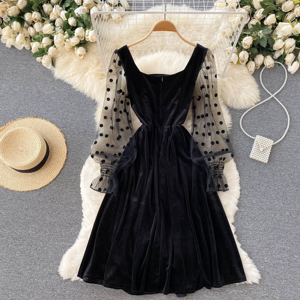 Süßes Langarmkleid aus Samt, schwarzes Modekleid RF0289