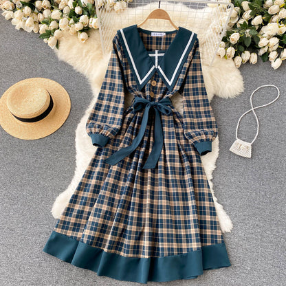 Robe à carreaux rétro à manches longues RF0282