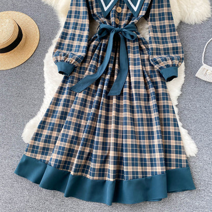 Robe à carreaux rétro à manches longues RF0282