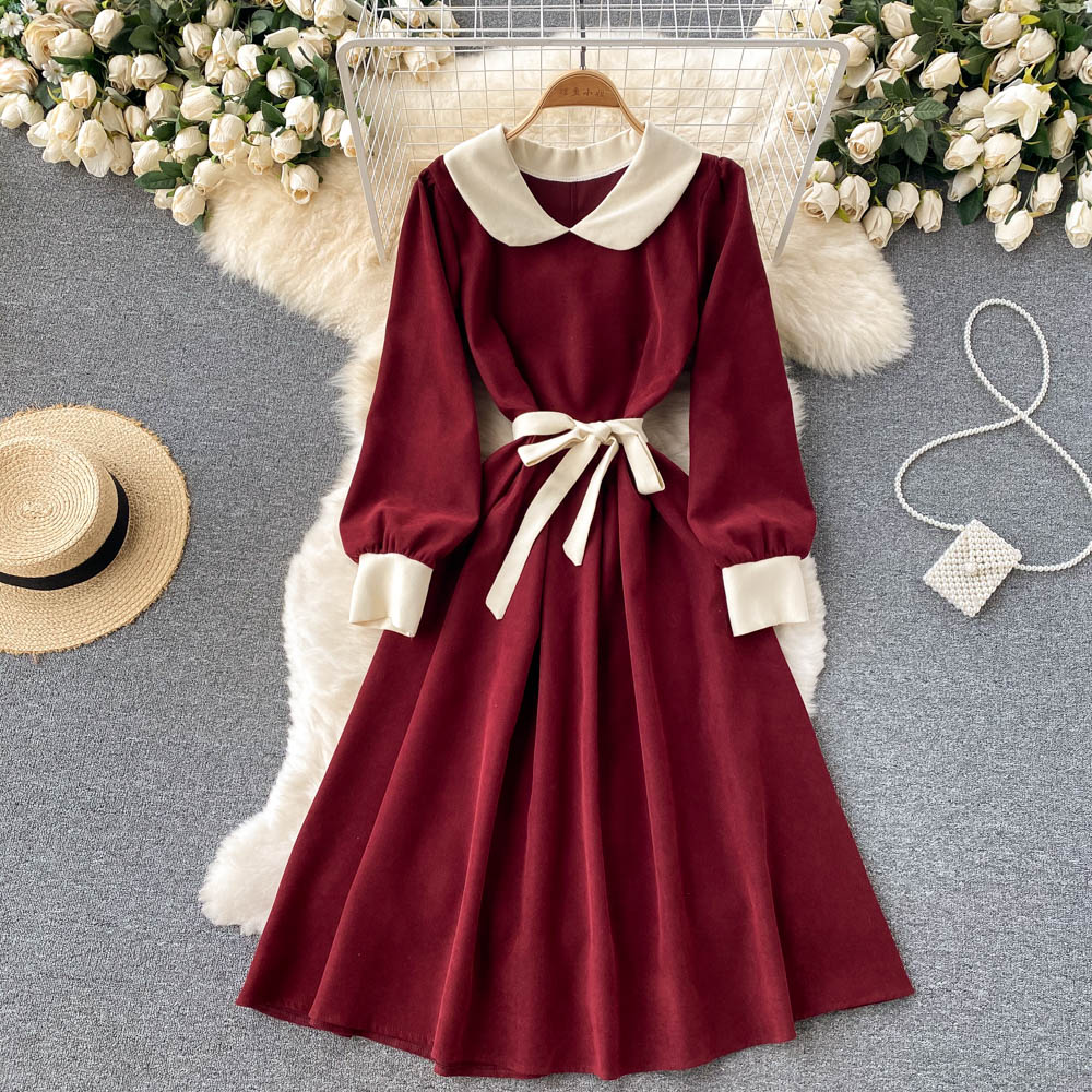 Robe trapèze en velours côtelé à manches longues RF0265