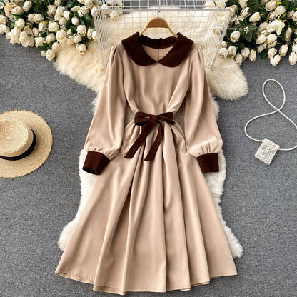 Robe trapèze en velours côtelé à manches longues RF0265