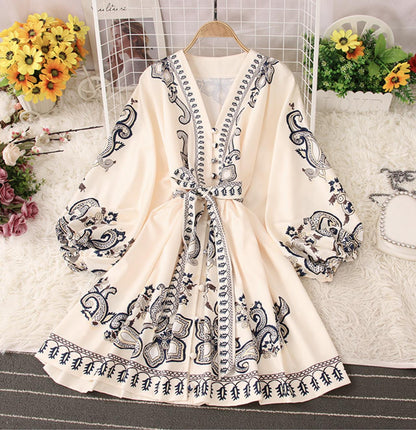 Fashionable V-neckline Long-sleeved Dress RF0260