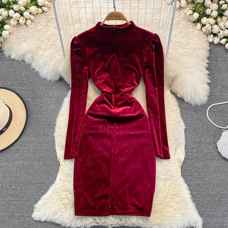 Temperament V-neck Halter Neck Tassel Bag Hip Dress Velvet Base Dress RF0252