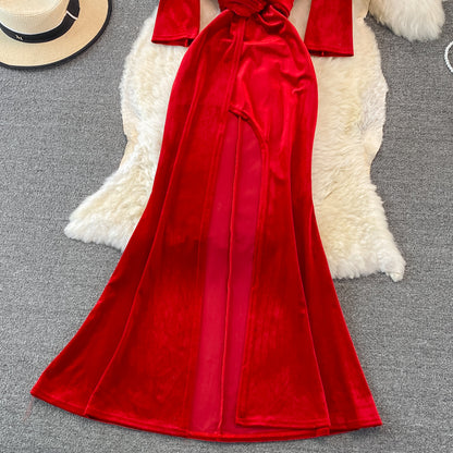Stilvolles langes Samtkleid mit V-Ausschnitt, modisches Kleid RF0246