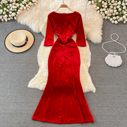 Stilvolles langes Samtkleid mit V-Ausschnitt, modisches Kleid RF0246