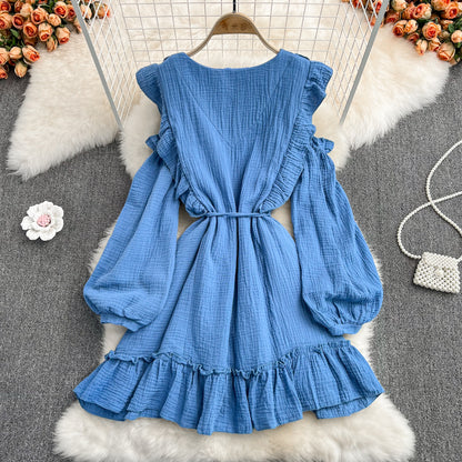 Blaues Langarmkleid mit V-Ausschnitt, modisches Kleid RF0231