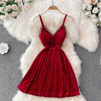 Robe courte sexy à col en V et coupe trapèze, RF0216