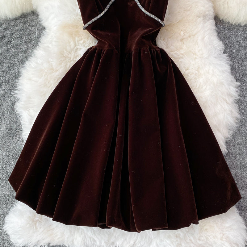 Robe courte en velours à col en V, jolie robe tendance RF0195