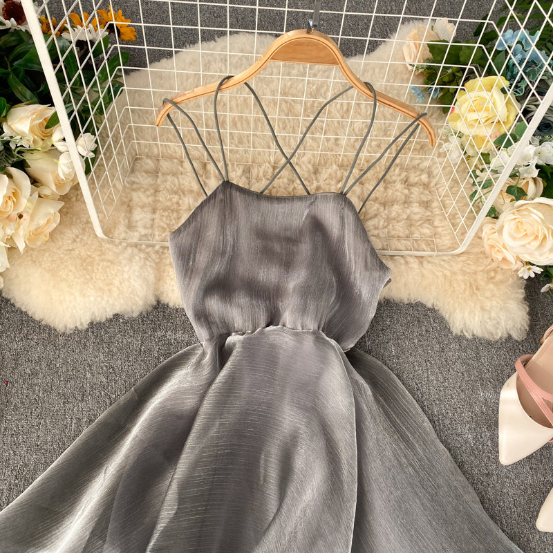 Graues Tüll-Kurzkleid A-Linie Rückenfreies Kleid RF0174