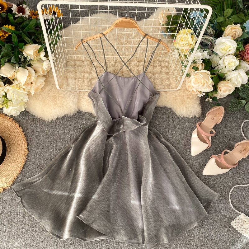 Graues Tüll-Kurzkleid A-Linie Rückenfreies Kleid RF0174