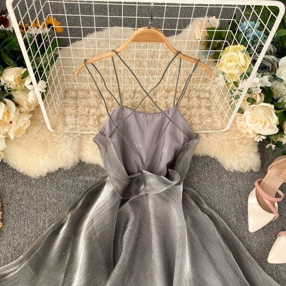 Graues Tüll-Kurzkleid A-Linie Rückenfreies Kleid RF0174