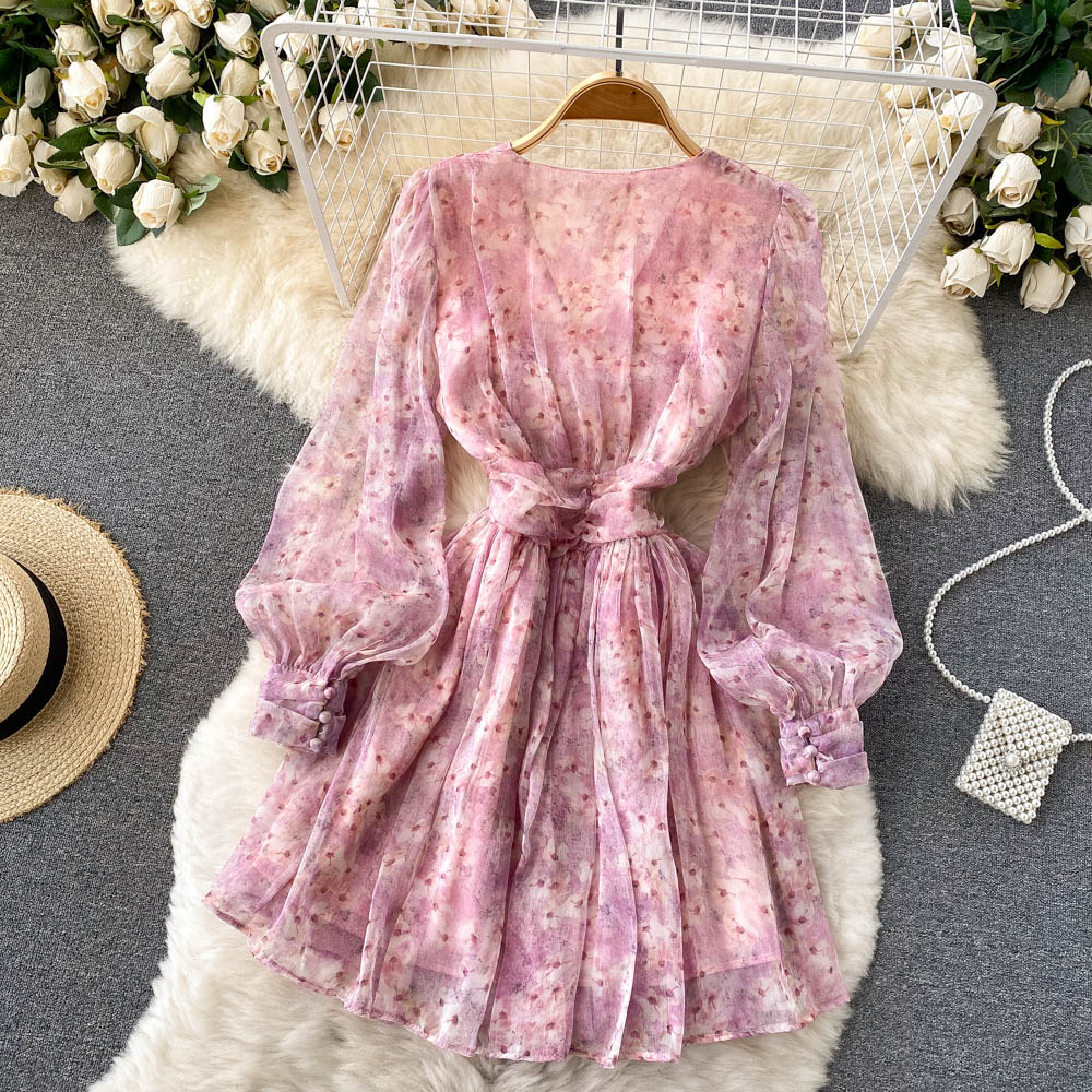 Robe courte fleurie rose à col en V, coupe trapèze, RF0171