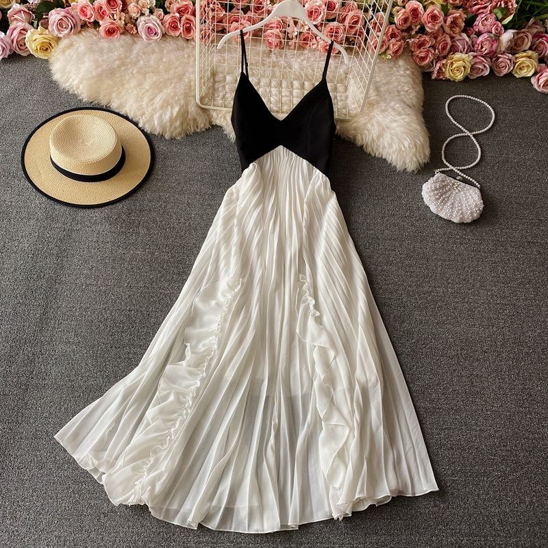 Robe trapèze noire et blanche à col en V et à la mode RF0169