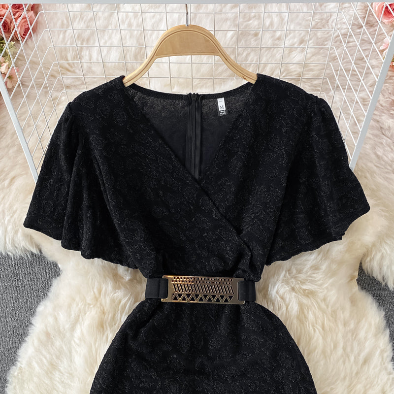 Robe courte élégante à col en V pour femme, RF0165