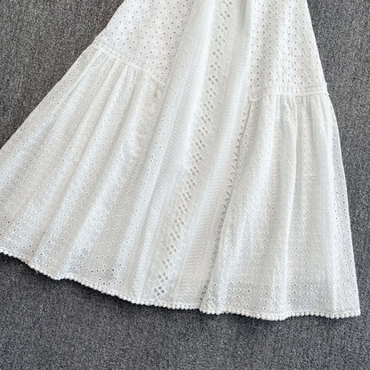 Robe trapèze courte en dentelle blanche à la mode RF0162