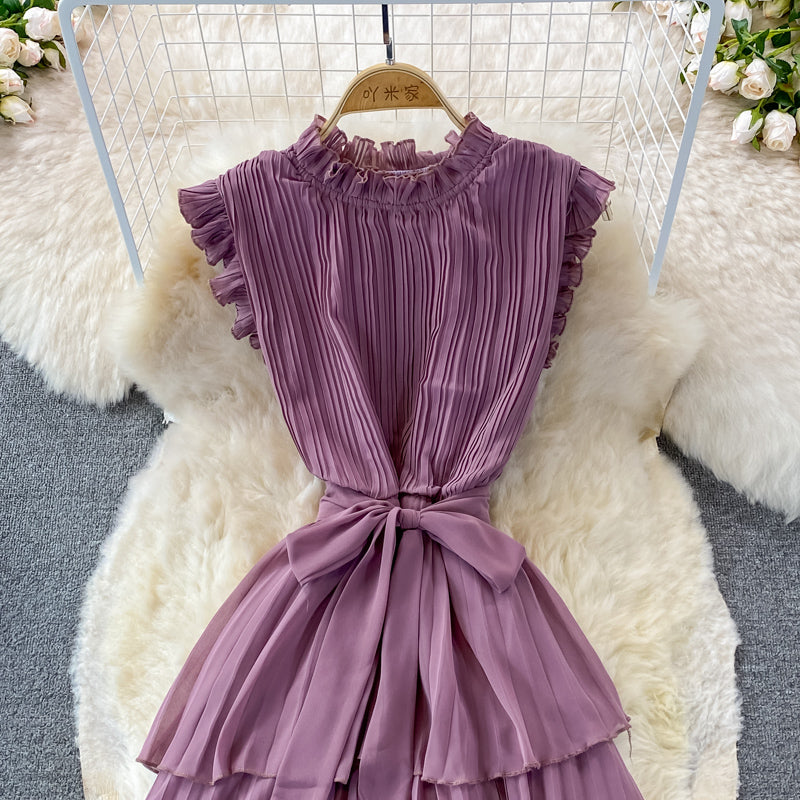 Robe trapèze courte en mousseline de soie simple et tendance RF0081