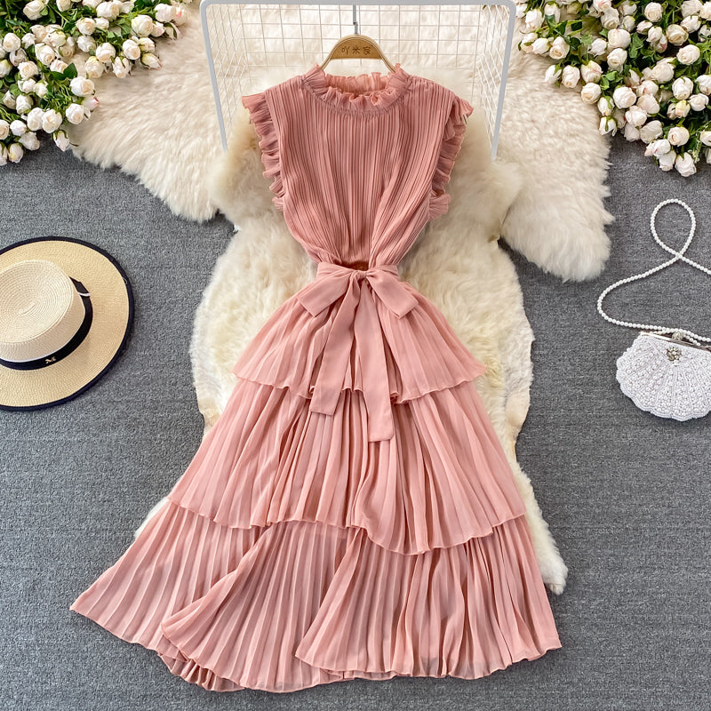 Robe trapèze courte en mousseline de soie simple et tendance RF0081