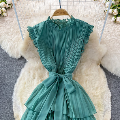 Robe trapèze courte en mousseline de soie simple et tendance RF0081