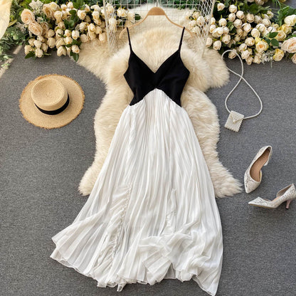 Robe courte simple à col en V, robe tendance RF0036