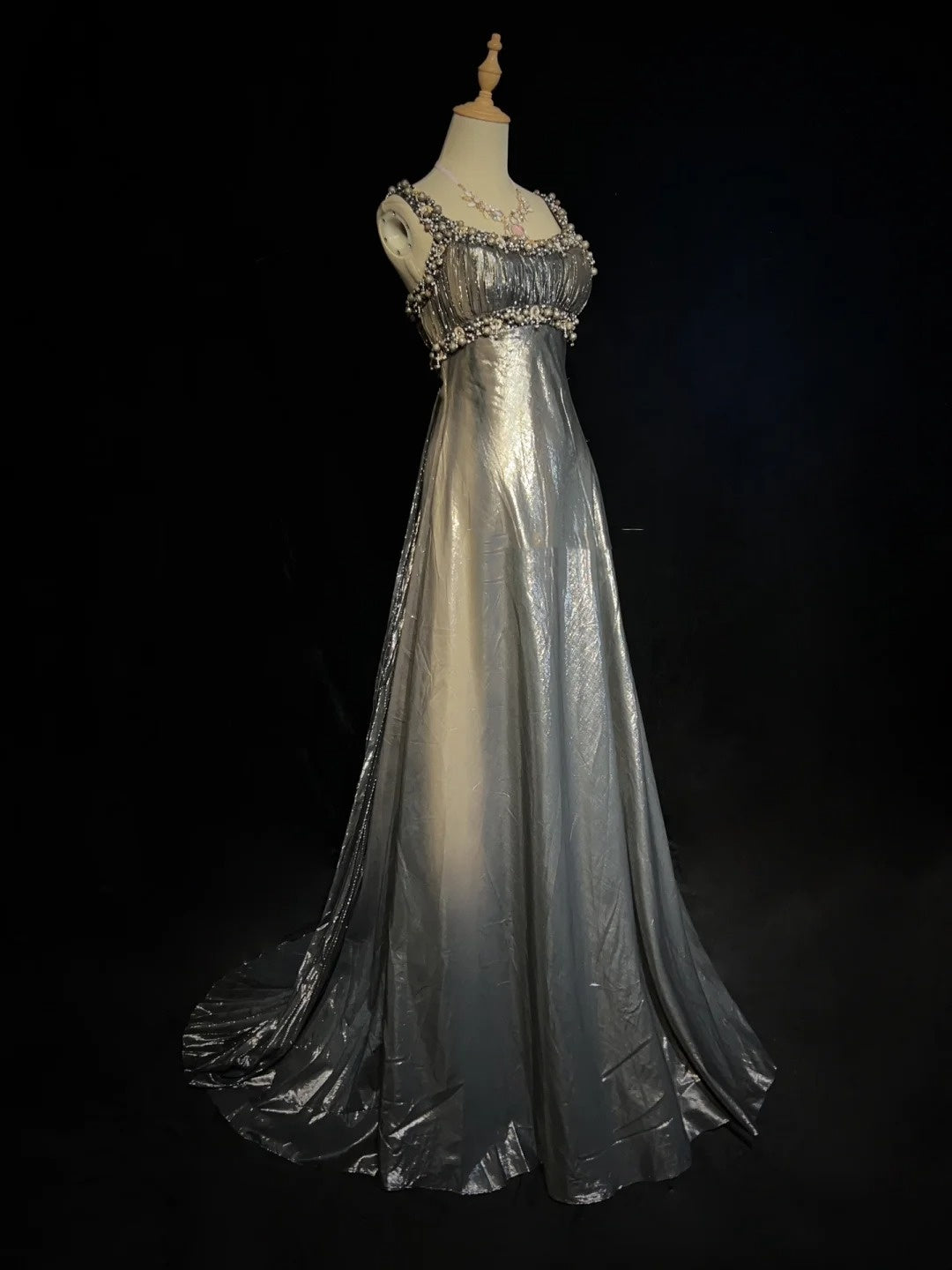 Modest Prom Dresses Mermaid Square Neck Silver Gray With Ruffled Beads Formal Outfits N3691