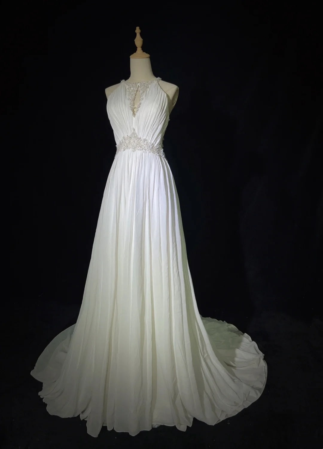Robes de mariée romantiques ligne A en mousseline de soie avec cristaux perlés Robe de mariée longue blanche N3405