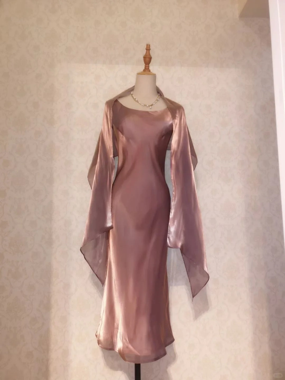 Vintage Prom Dresses 70s Mermaid Square Neck With Cape Sleeveless Tea Length Evening Formal Outfits RB4290