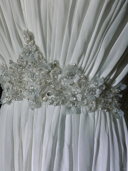 Robes de mariée romantiques ligne A en mousseline de soie avec cristaux perlés Robe de mariée longue blanche N3405