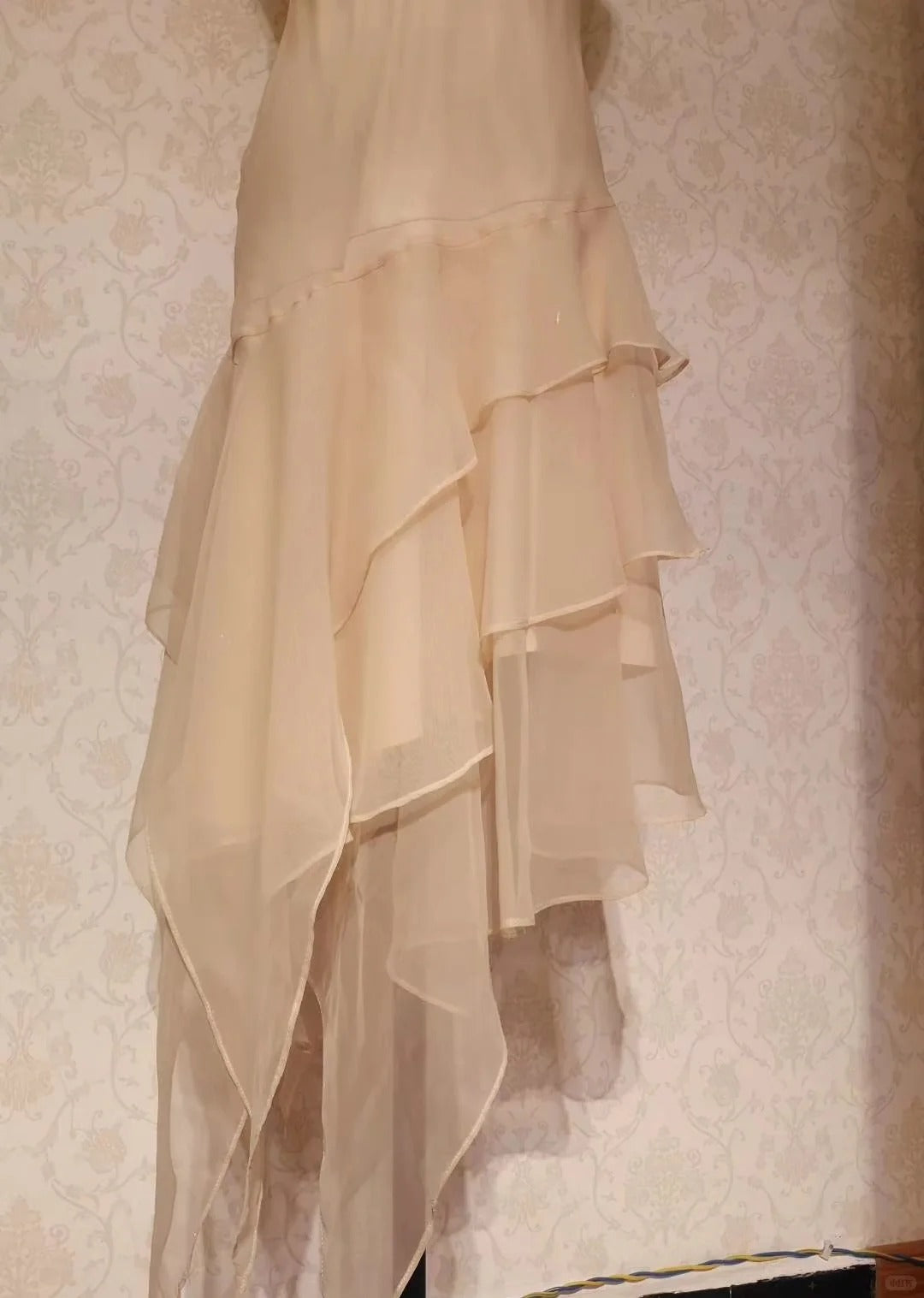 Vintage Prom Dresses 70s Mermaid Spaghetti Straps Yellow Irregular Chiffon Tea Length Evening Formal Outfits RB4309