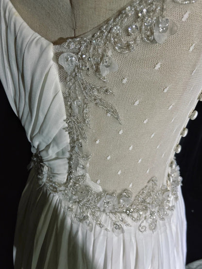 Robes de mariée romantiques ligne A en mousseline de soie avec cristaux perlés Robe de mariée longue blanche N3405