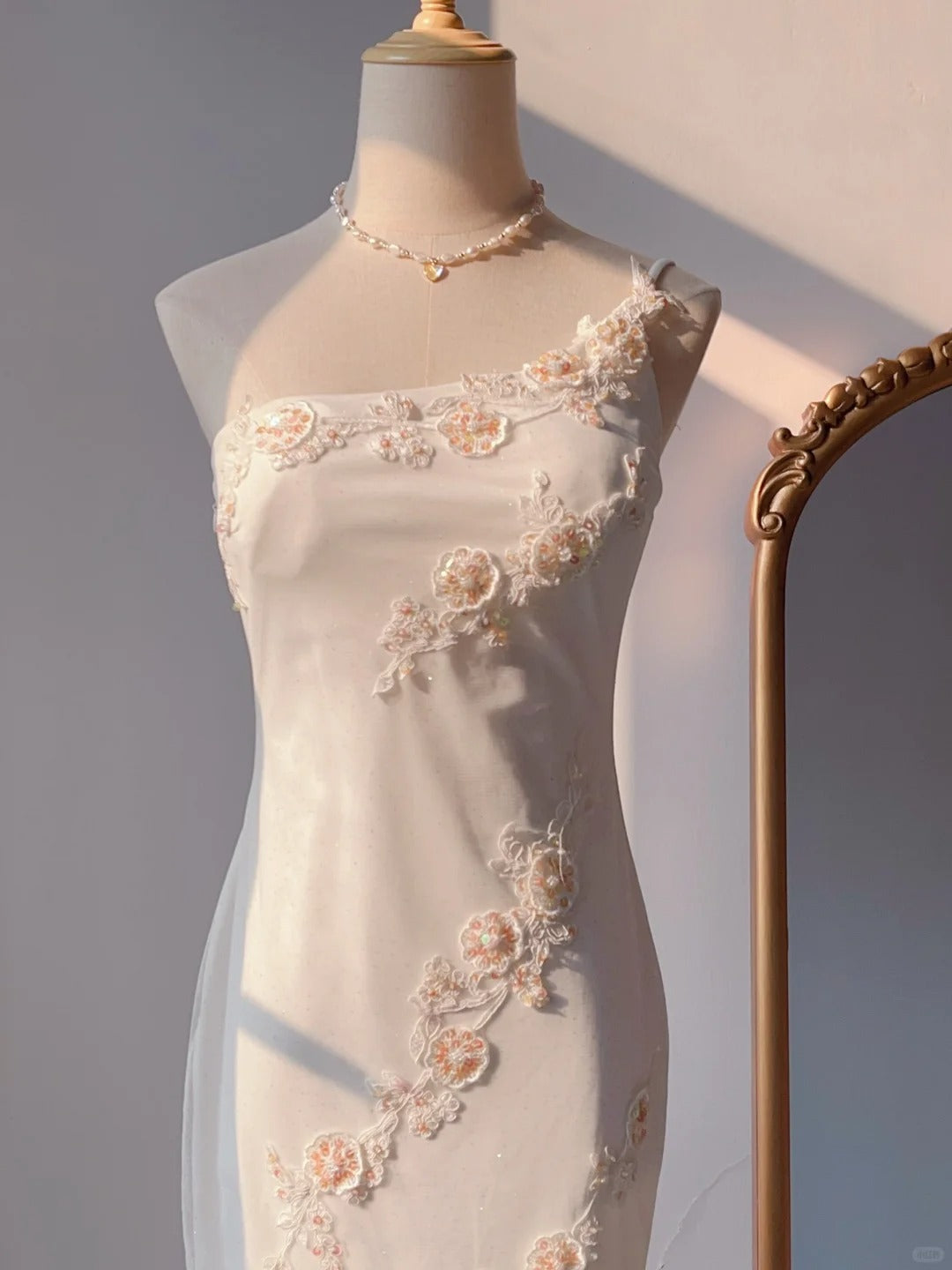 Vintage Mermaid One Shoulder White With Appliqued Chiffon Long Prom Dresses Formal Outfits RB3892