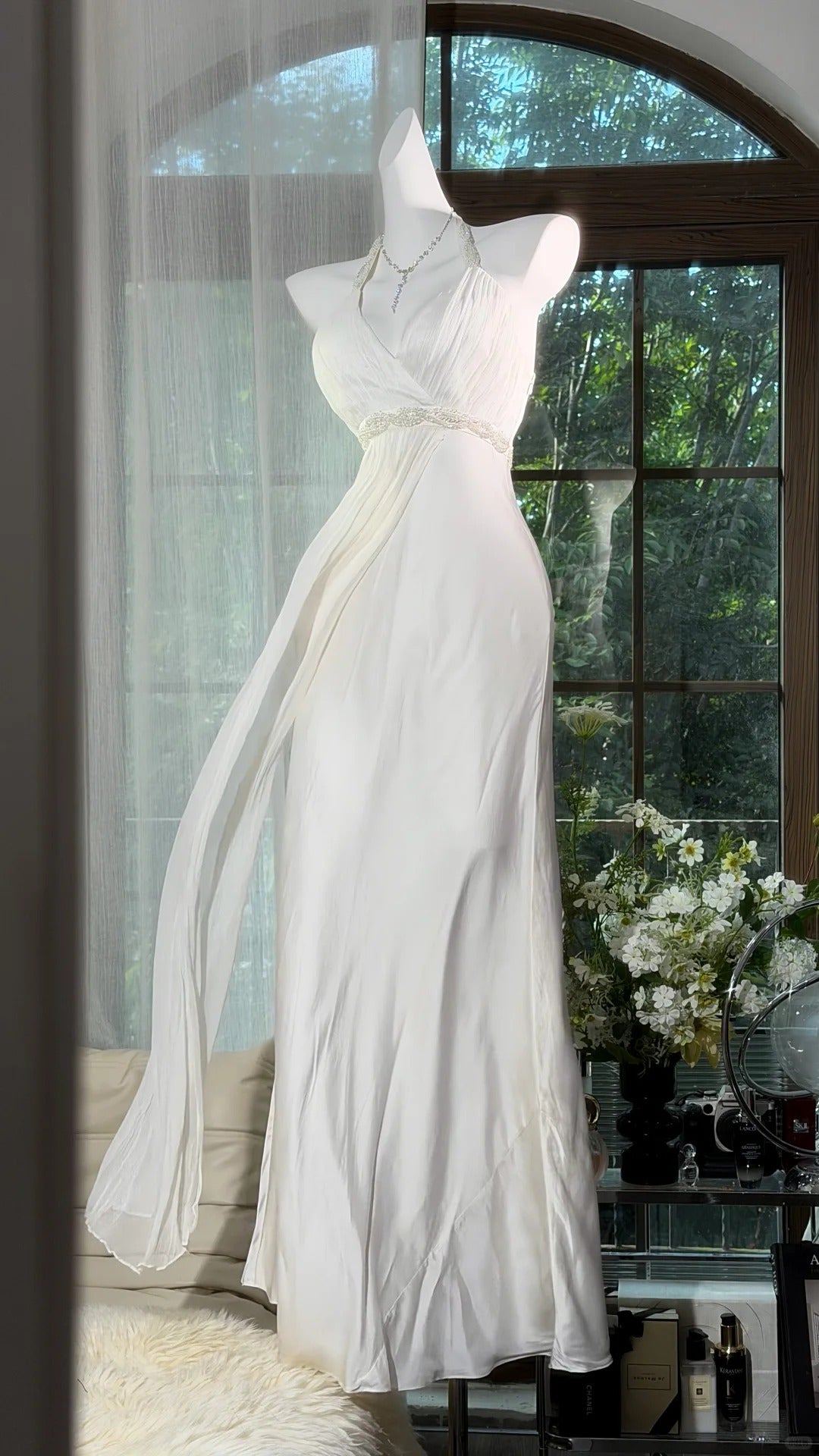 Flamboyant Mermaid Halter Chiffon White Long Date Night Evening Outfit Formal Prom Dresses RB5277