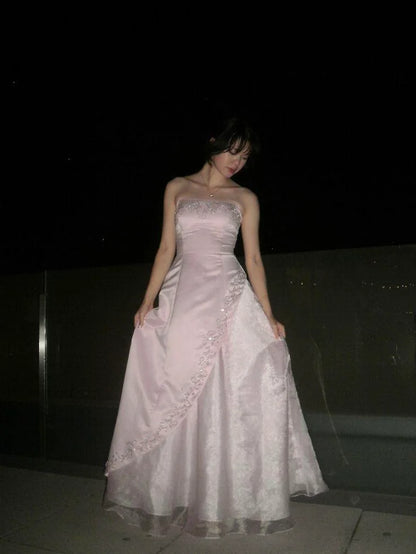 Robe de bal vintage rose clair sans bretelles, coupe trapèze, ornée de broderies, tenue de soirée formelle N536